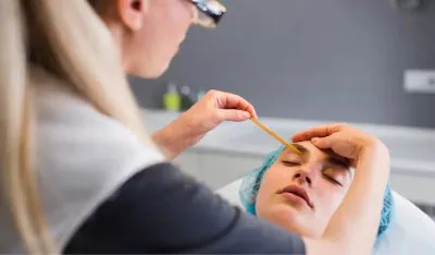 Eyebrow waxing and shaping service in Alexandria Virginia